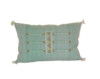 Handmade Green Cactus Silk Pillow Cover: Berber Moroccan Throw (21"x13")