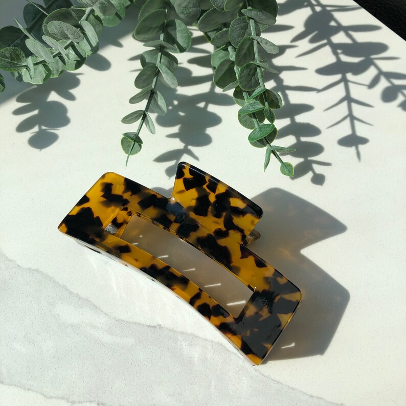 Large Tortoise Shell Hair Claw Clip Minimalist Tortoise Shell Etsy