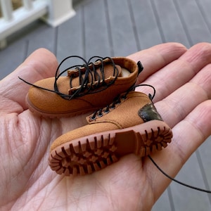 1/6 Scale Male Doll Suede Shoes; Peg Based