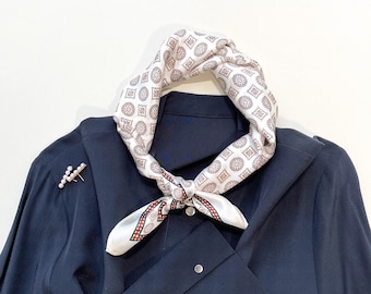 Petite écharpe en soie pour hommes et femmes, médaille classique, foulard 100 % soie, foulard en soie, foulard pour homme, bandana en soie homme femme, foulard en soie