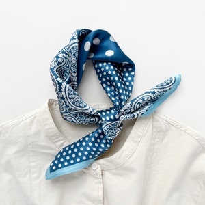 Bandana classique en soie à motif cachemire à pois femmes hommes, foulard en soie, foulard pour homme, foulard en soie, foulard pour cheveux en soie, foulard en soie Blue