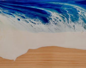 Arte de olas con resina: una ola sobre madera de pino