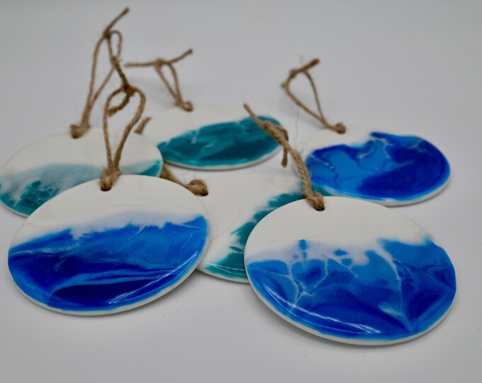 Resin Wave Ornaments