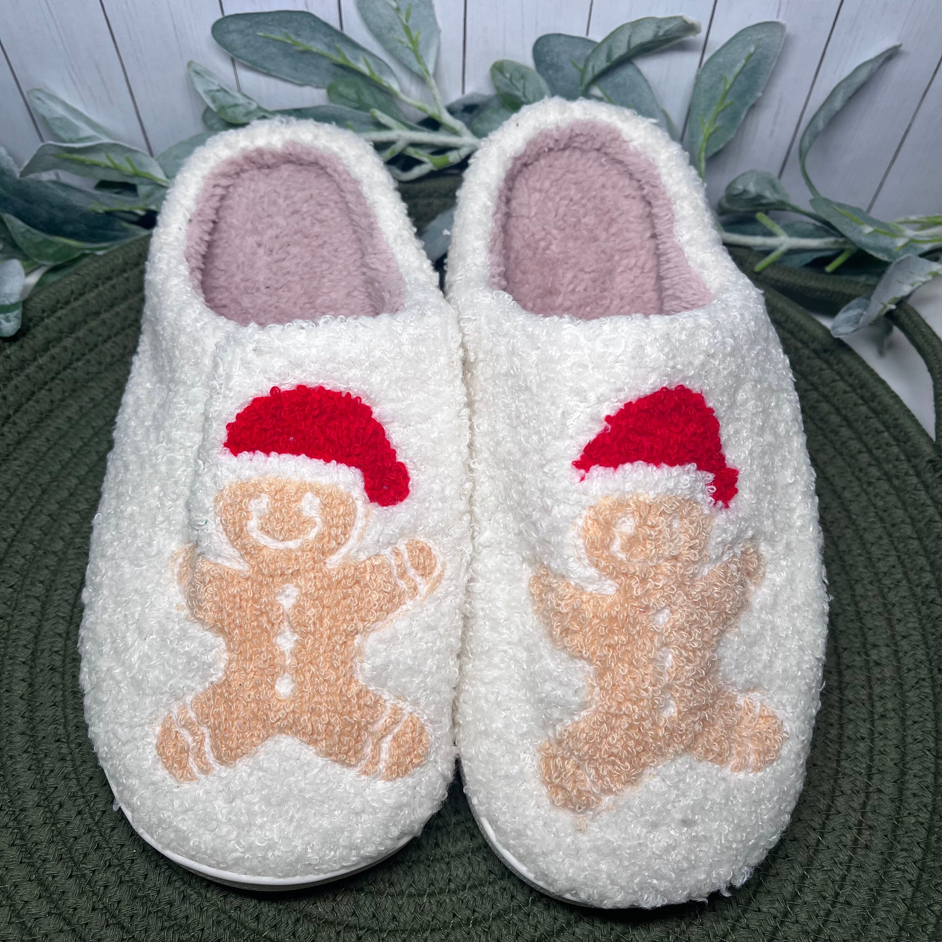 Novelty christmas slippers for adults best sale