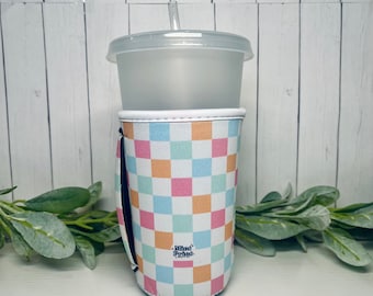 Pastel Checkered Drink Sleeve With Handle, coffee cup sleeve, cup sleeve, iced coffee drink sleeve, drink cozies, Checkered Print, Medium