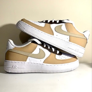 nike air force 1 mini swoosh beige