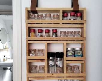 Rustic Spice Rack from reclaimed pallet wood with Leather Straps, Unique and Practical - Perfect for Rustic Kitchens