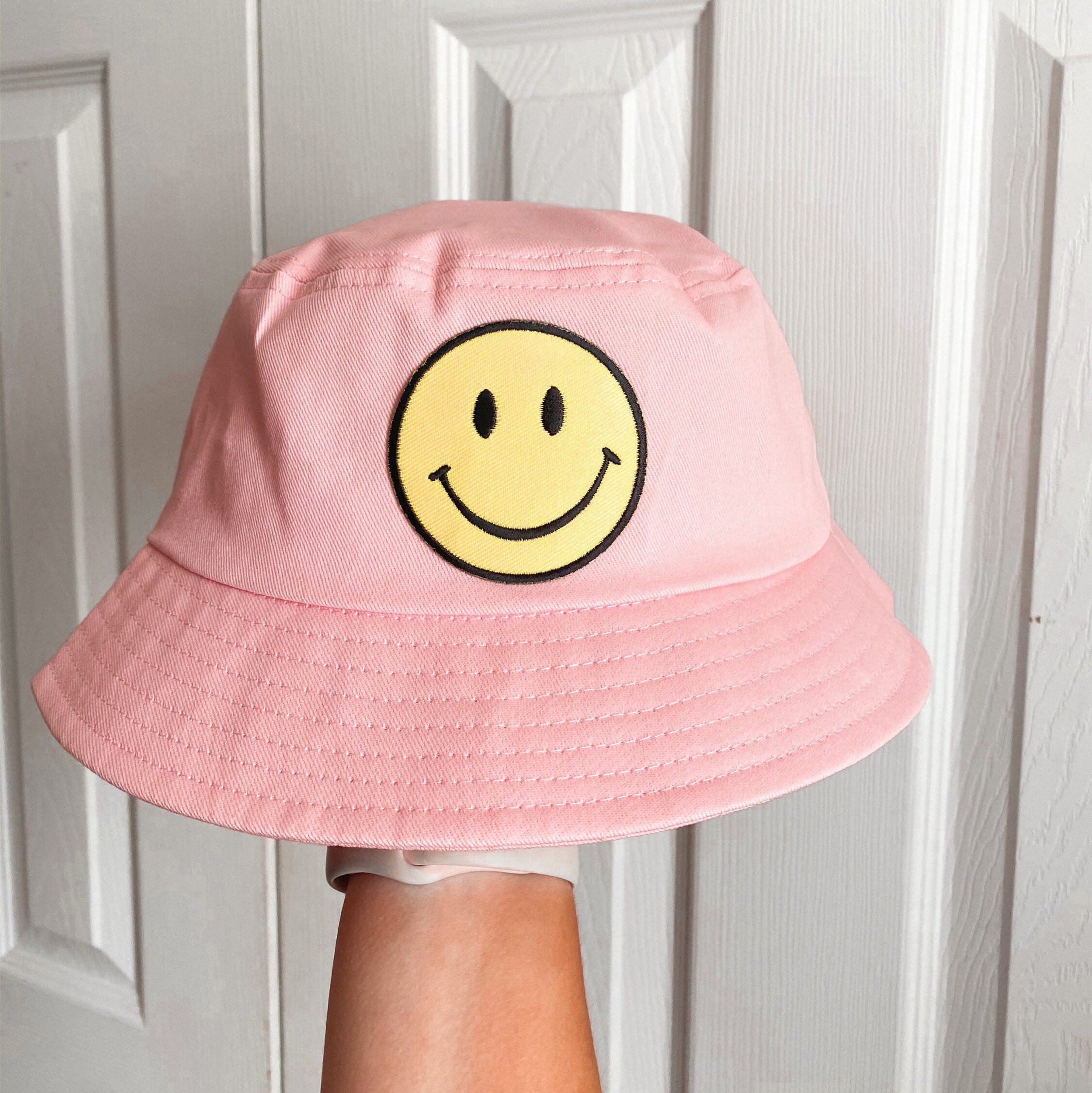 SMILEY BUCKET HAT Etsy