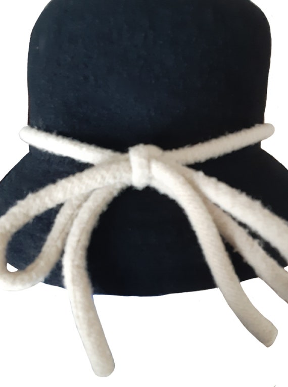 Kangol Black Bucket Hat with Removable Bow - image 5