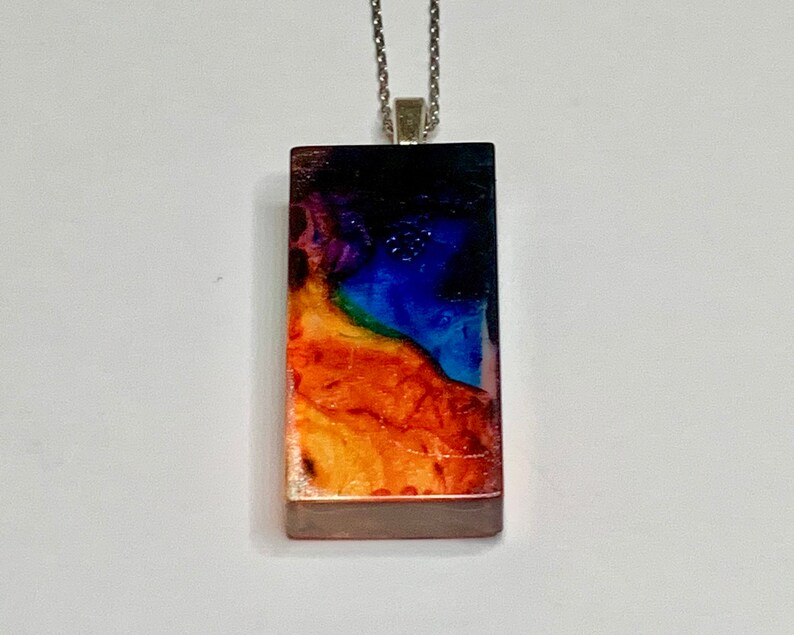 Rectangle multicolored resin pendant