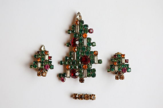 Vintage Weiss Christmas Tree Geometrical Brooch a… - image 1