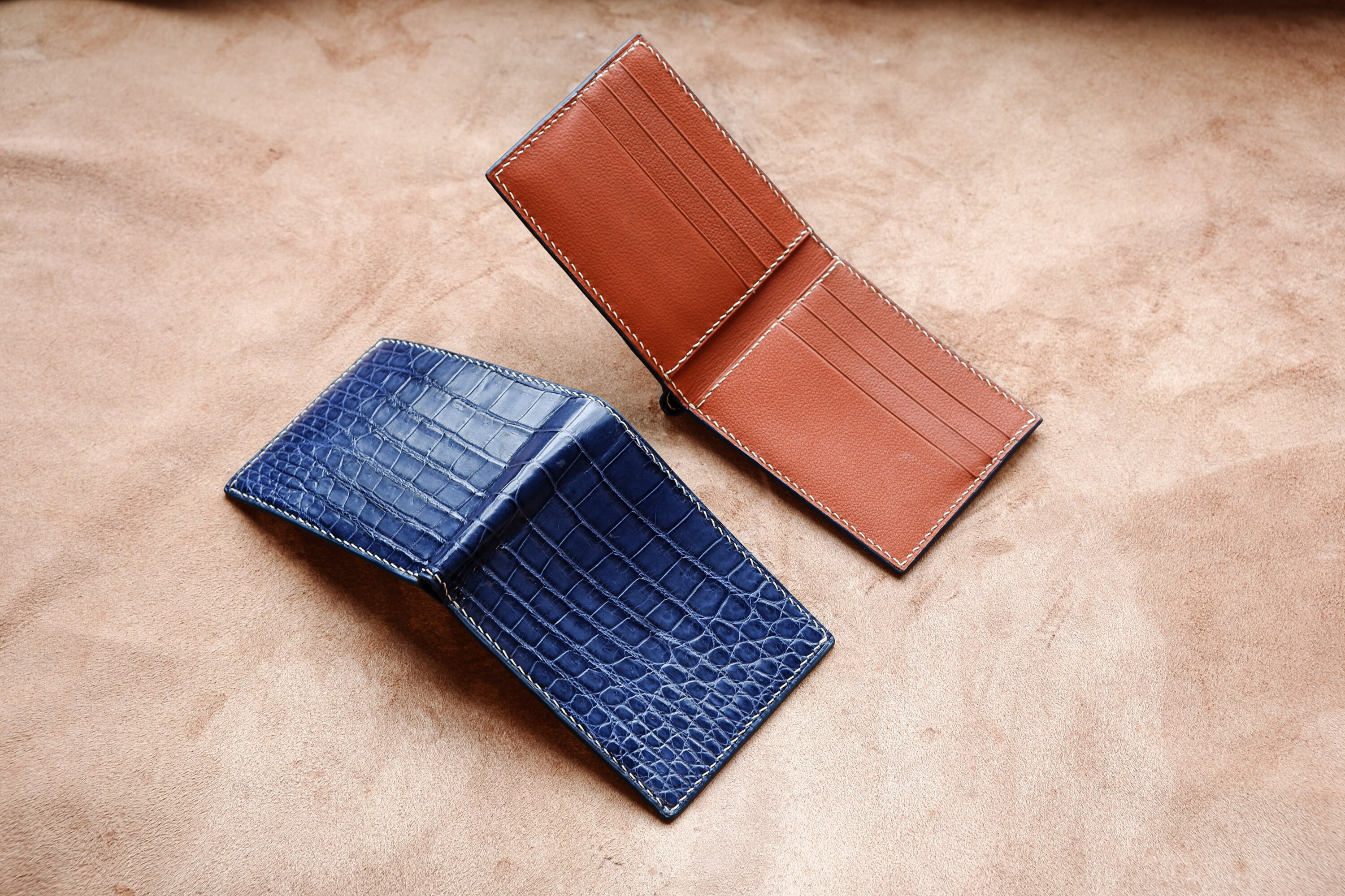 Genuine Crocodile Porosus Leather Moneyclip, Blue