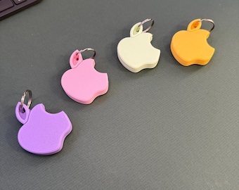 AirTag Holder for School Bag – Apple AirTag Keychain & Keyring