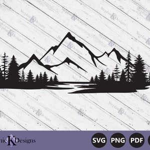 Scena della foresta di montagna Svg - Clipart di montagna - Albero di pino Svg - Svg all'aperto - Silhouette di montagna - File di taglio per Cricut - Download immediato