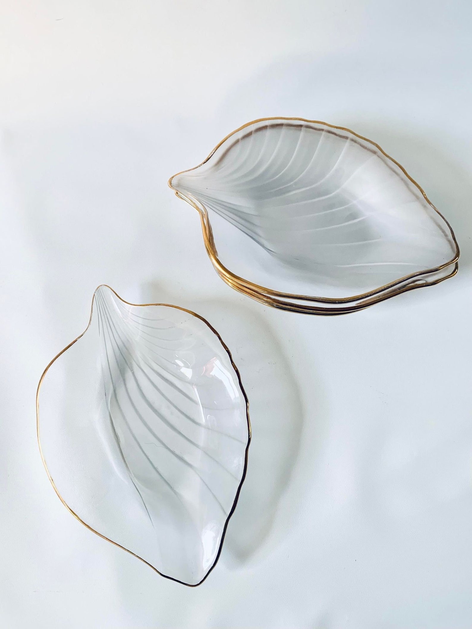 Set of Four Frosted Glass Leaf Plates / 22 K Gold Plated Etsy UK