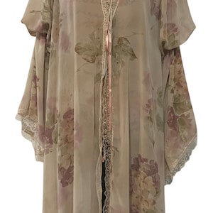 Elegant Floral printed full length Tea Coat