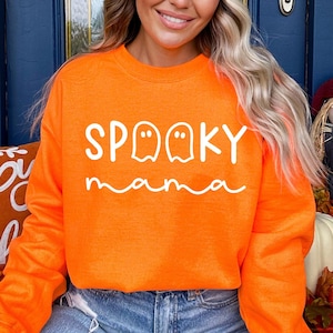 Spooky Mama SVG, Spooky Mama Png, Spooky maman Svg, Svg drôle de maman Halloween, Svg maman automne, Witchy Mama SVG, Svg chemise Halloween