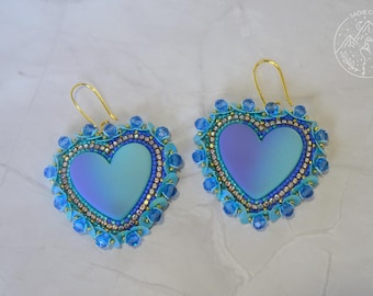 Brincos de coração com miçangas, pastel, azul, joias, miçangas, ponto plano, feito à mão, miçangas, coração, gancho de rim