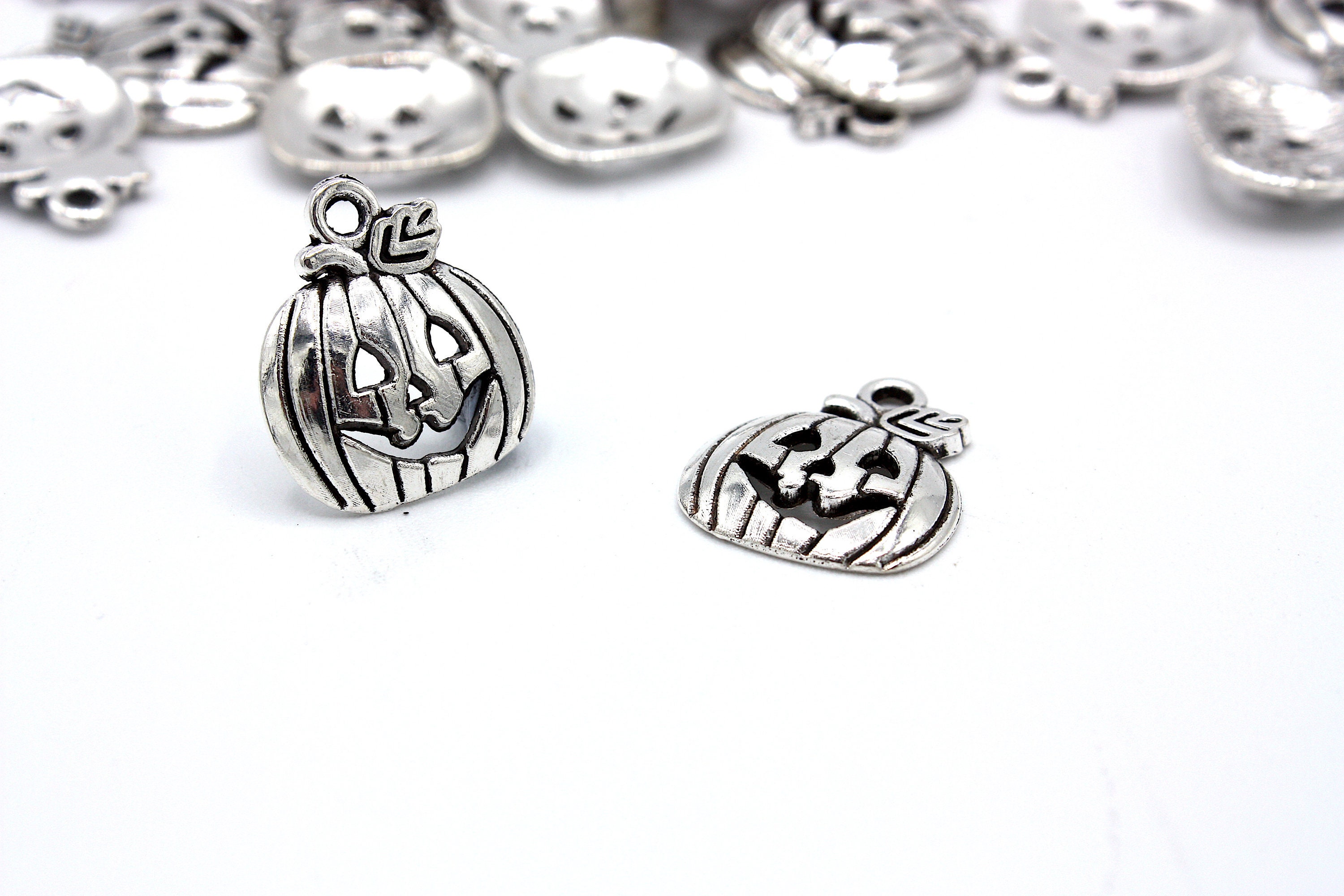 Sterling silver deals pumpkin charm