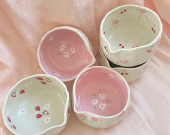Handmade Ceramic Matcha Bowl – Painted Stoneware Clay, Food Safe