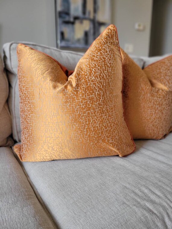 Orange decorative pillows discount
