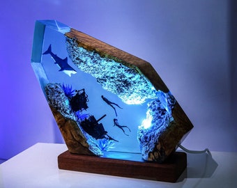 DEEP BLUE SEA Night Lights, Shark&divers Epoxy lamp, Epoxy Resin Table Lamp, Wood Resin Lamp, Shark Resin Lamp, Room decor lamp gift for him