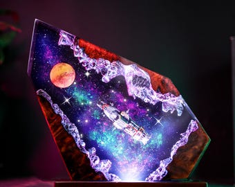Rocinante Ship Epoxy Lamp, Handmade Resin Spacecraft Light, Sci Fi Desk Decor, Resin Night Light, Unique Valentine Gift for Him, Gamer Gift