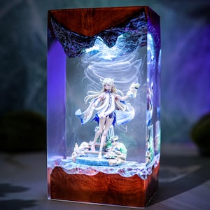 Lámpara de guerrera Car.teth.yia, lámpara de resina epoxi con diseño de caballera femenina de fantasía, luz nocturna LED de resina hecha a mano, idea para regalos de cumpleaños.