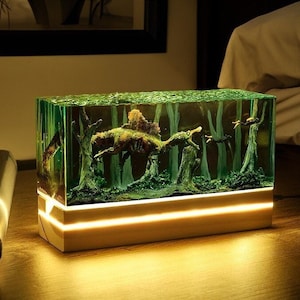 Diorama Zombie Spinosaurus and Couple divers Night Light Lamp Ocean Diorama Modern Table Lamp Epoxy Resin Handmade Furniture And Decor Gifts