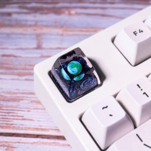 The Sun Keycap, Sun and Moon Keycap Earth Artisan Keycap Galaxy Custom ...