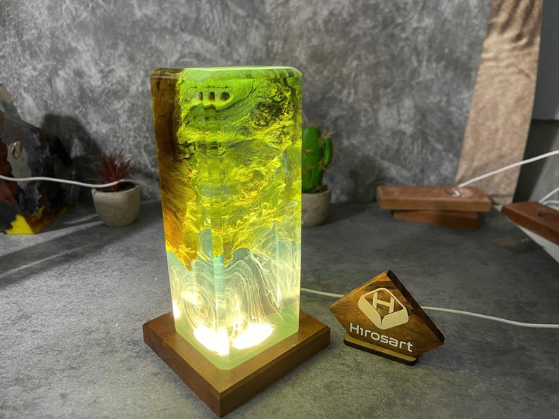 Epoxy Resin Night Light - Thumbnail 2