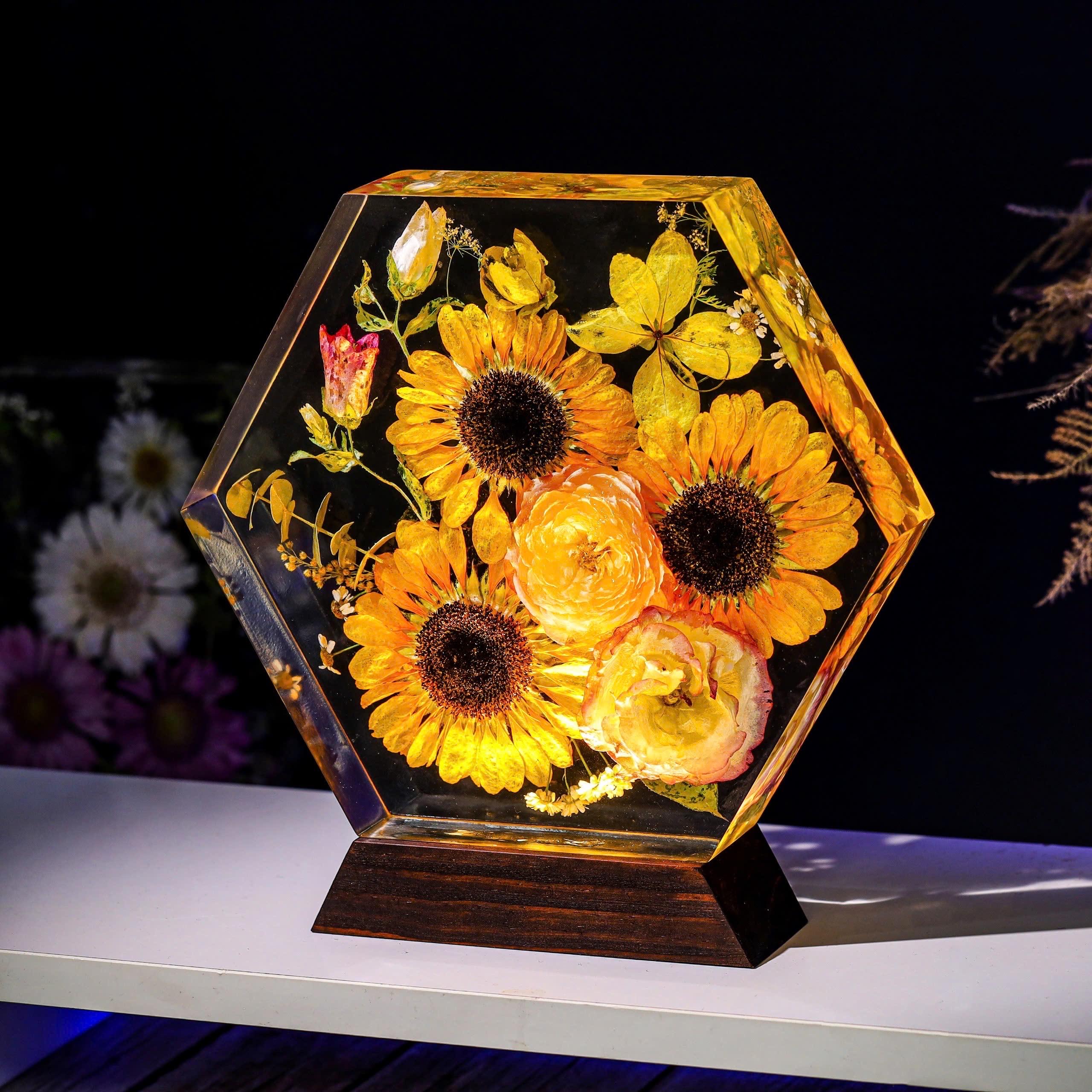Lampada Girasole In Cupola Di Vetro Con Luci LED – Fiore Conservato, Decorazione Scrivania, Regalo Per La Festa Della Mamma - 6
