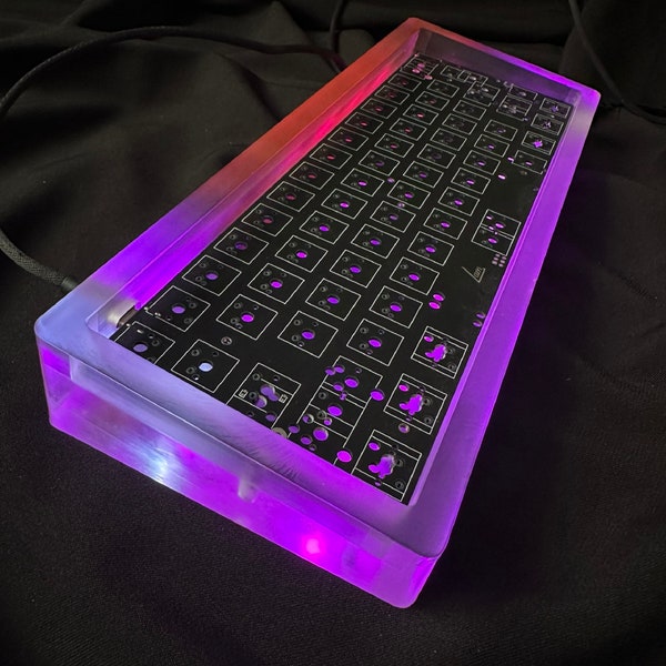 Wood and Clear Resin Case for Mechanical keyboards, Custom Wood Case 60% For Keyboards, Resin Wrist Rest for Layout 60, Gift for boyfriend