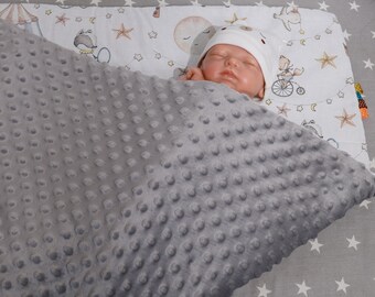 Zweilagige Babydecke mit Namen - Baumwolle - Grau - Zirkus - 75 x 100 cm - DECKE - Geschenk - Geburt - Taufe -  personalisiert  ( 900161 )