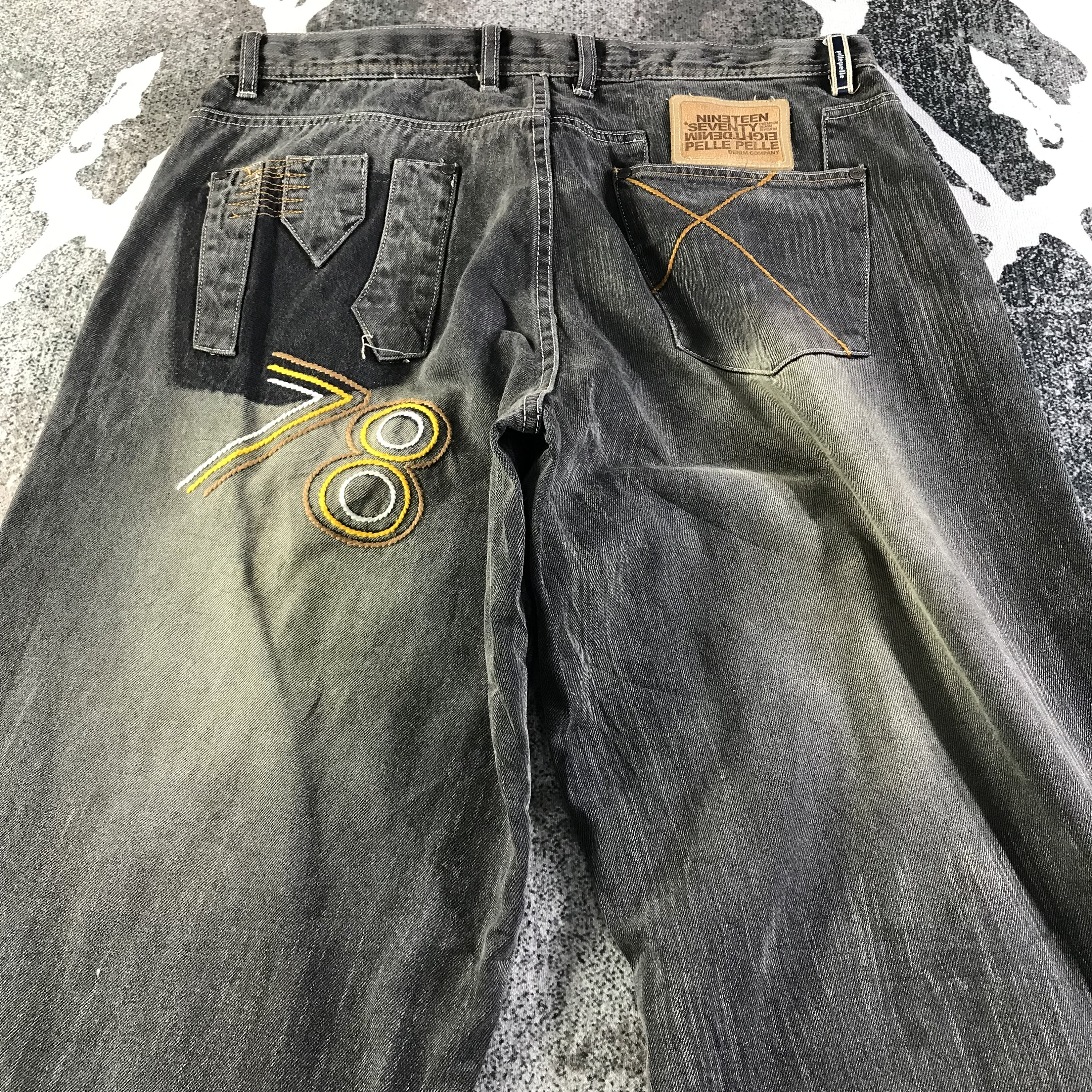 Vintage Pelle Pelle Jeans Pelle Pelle Baggy Jeans Streetwear Vintage Pelle Pelle Jeans Pelle Pelle Baggy Jeans Streetwear
