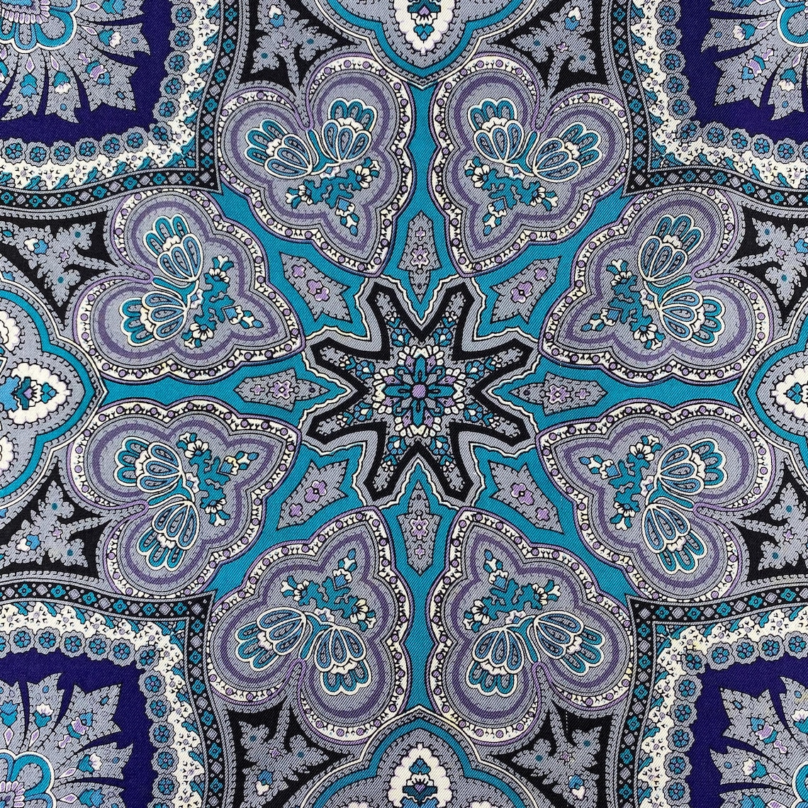 Vintage 100% Silk Paisley Scarf - Blue & Purple Geometric Square Wrap - 31x30.5 Inch - Made in Japan Luxury Designer Silk Neck Scarf, Foto 4 von 5