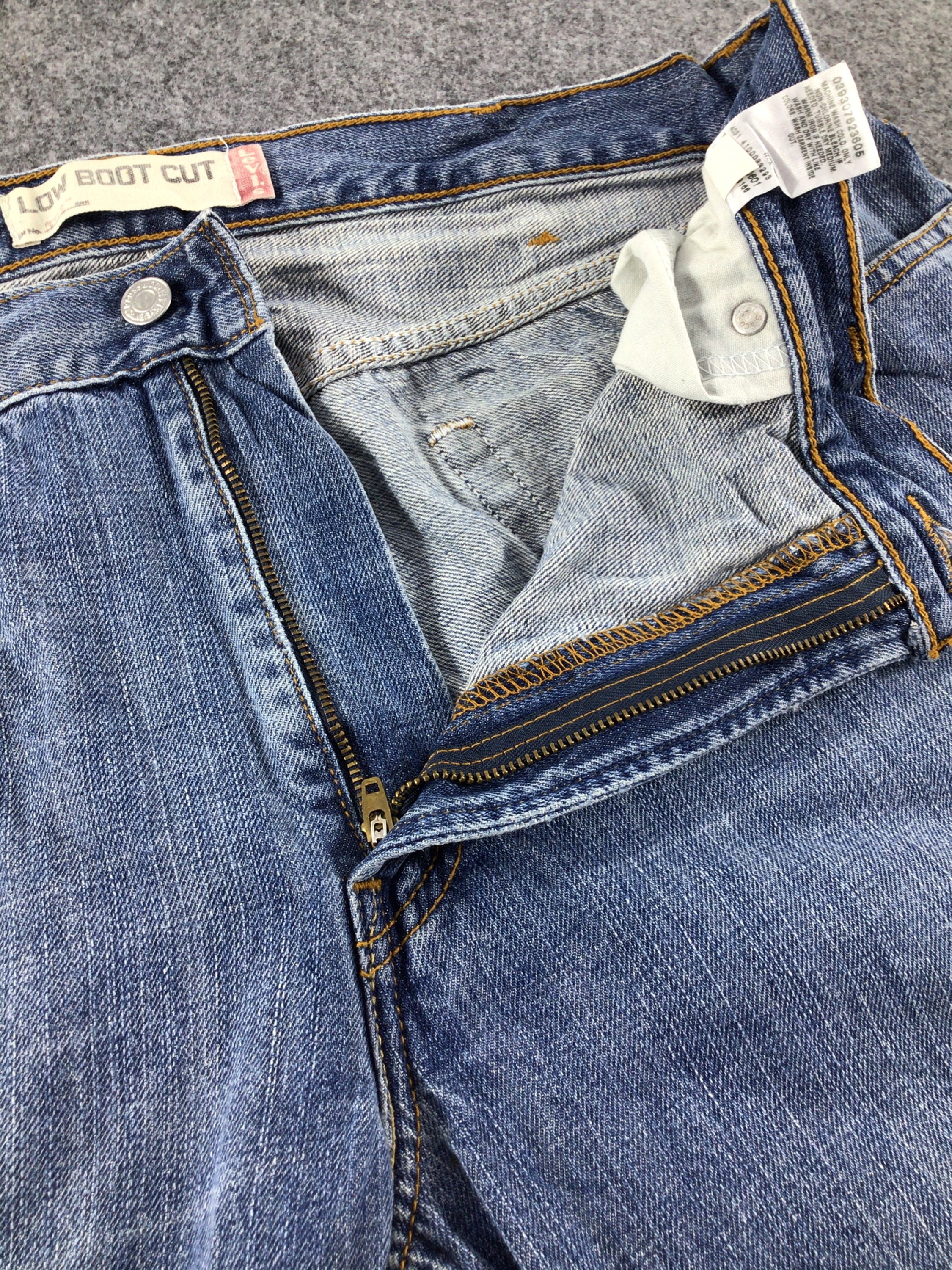 Vintage Levi's 527 Low Boot Cut Jeans 37 x 29 | Etsy