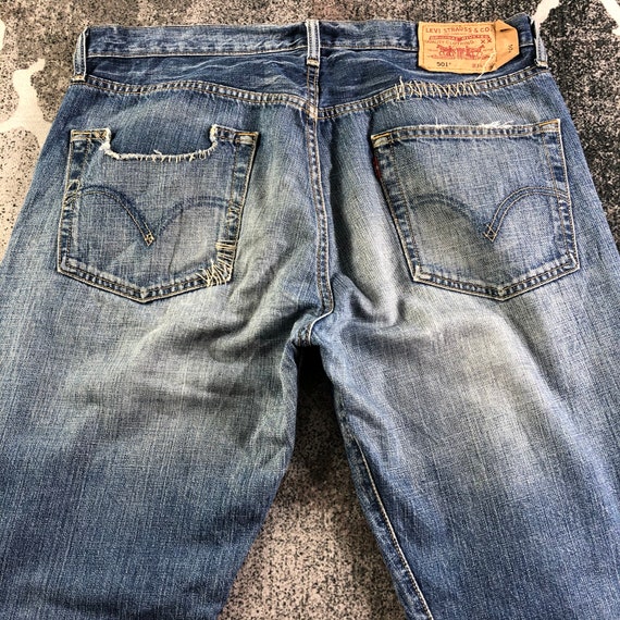 Vintage Levis 501 Jeans Levi’s Faded Blue Jeans Levis… - Gem