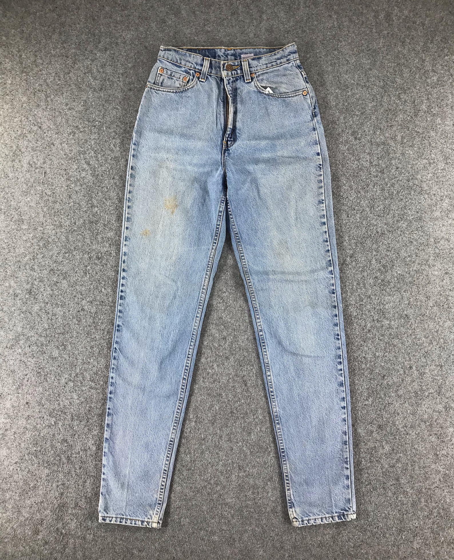 Vintage Levi's 521 Tapared Fit & Leg Jeans 28 x 34 | Etsy