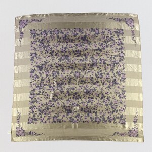 Vintage Hardy Amies Silk Scarf, 90s Floral Scarf, Square Scarf, Women Carre Scarf, Neckerchief, Neck Scarf, Body Wrap, Vintage Silk Scarf