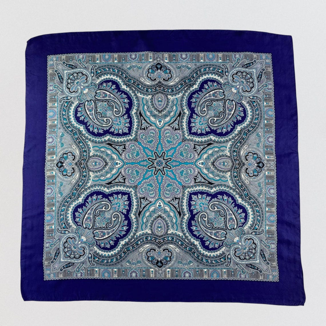 Vintage 100% Silk Paisley Scarf - Blue & Purple Geometric Square Wrap - 31x30.5 Inch - Made in Japan Luxury Designer Silk Neck Scarf, Foto 1 von 5