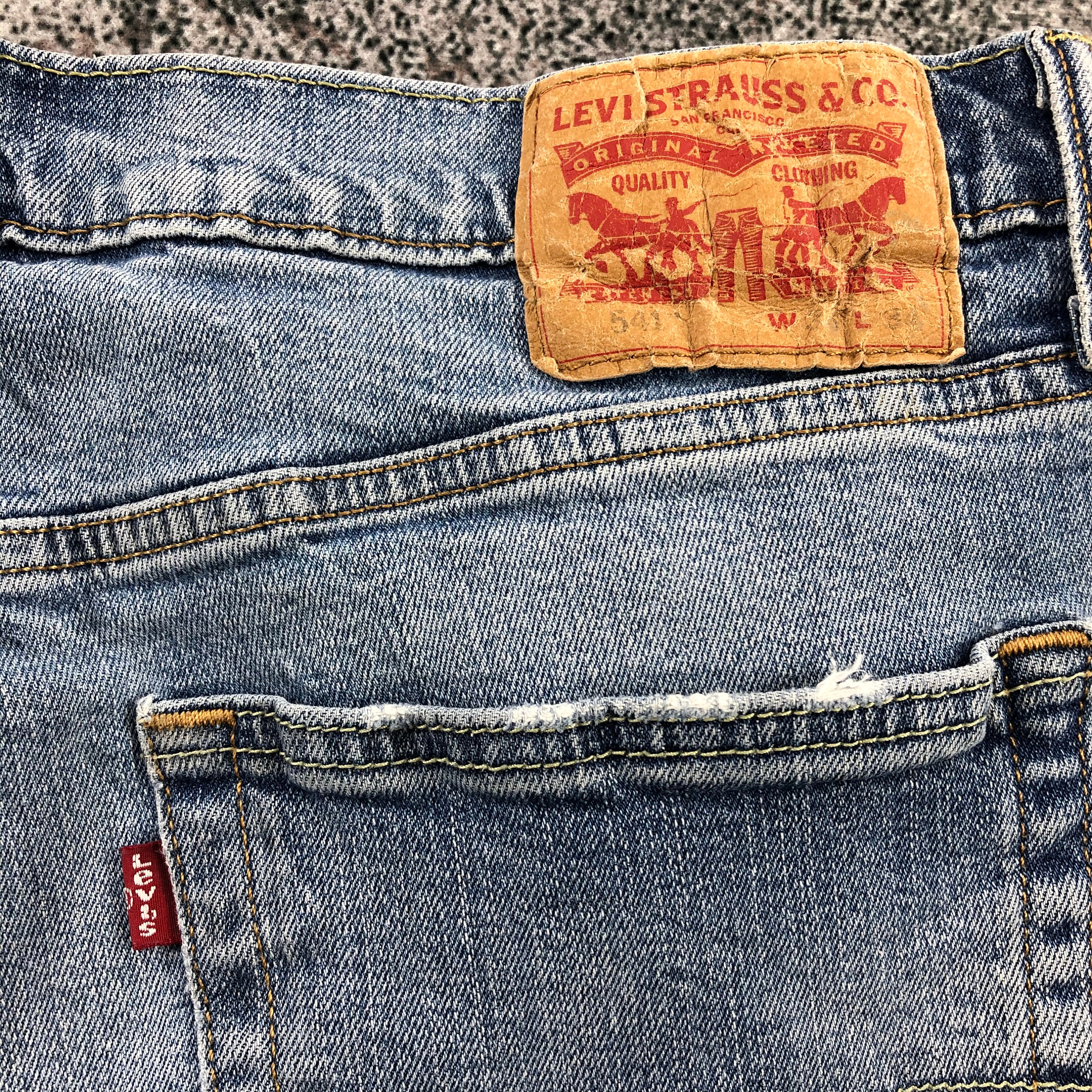 Size 36x33 Vintage Levis 541 Jeans Levi's Faded Blue Stone Size 36x33 Vintage Levis 541 Jeans Levi's Faded Blue Stone