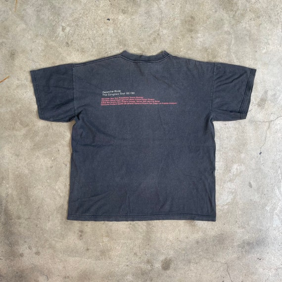 Vintage 90s Depeche Mode T-shirt Depeche Mode Concert the Single