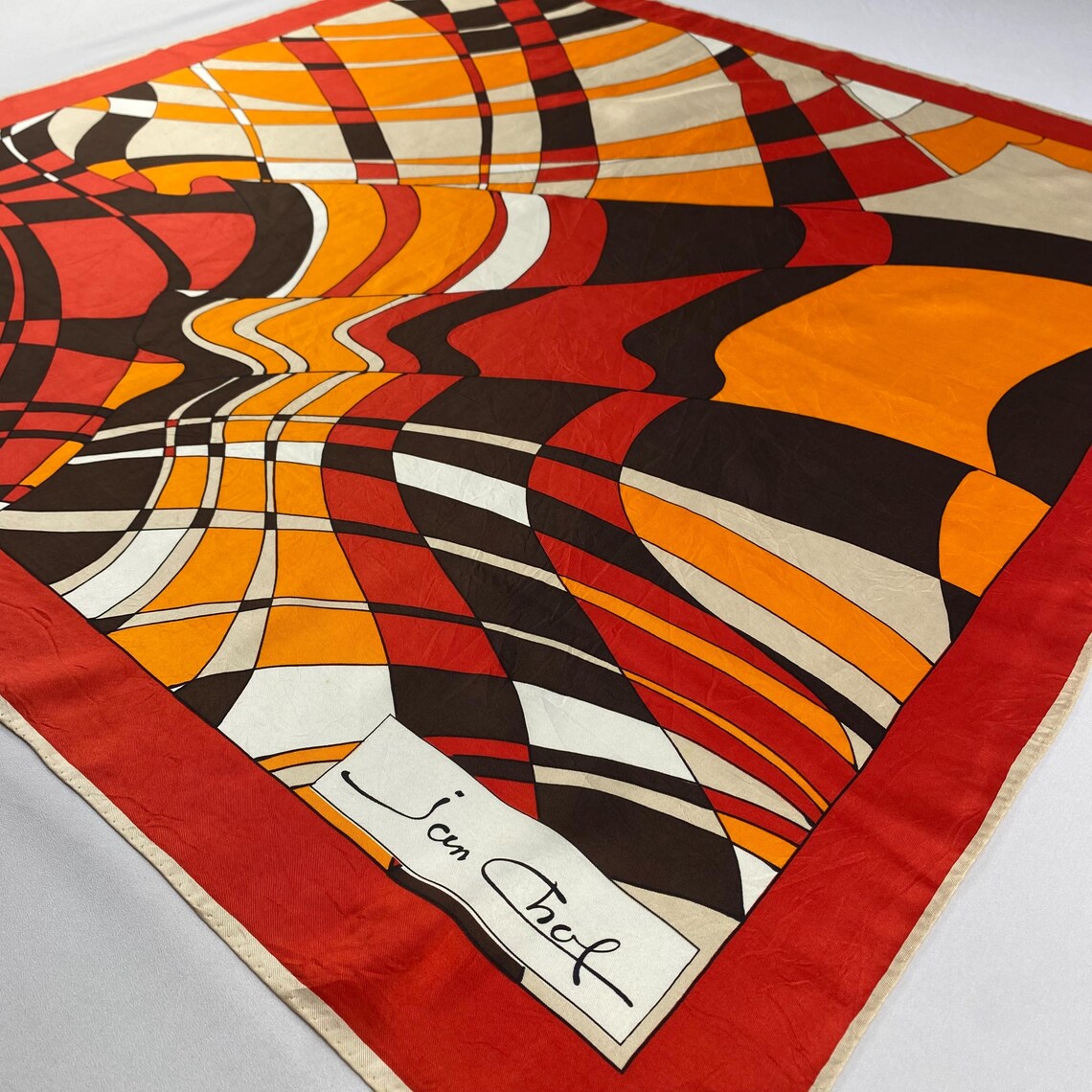 Vintage Jean Chef Silk Scarf Abstract Geometric Mod Op Art Orange Red Brown Square Head Wrap 31x30 1970s Retro Designer Silk Neckerchief, photo 3 sur 5