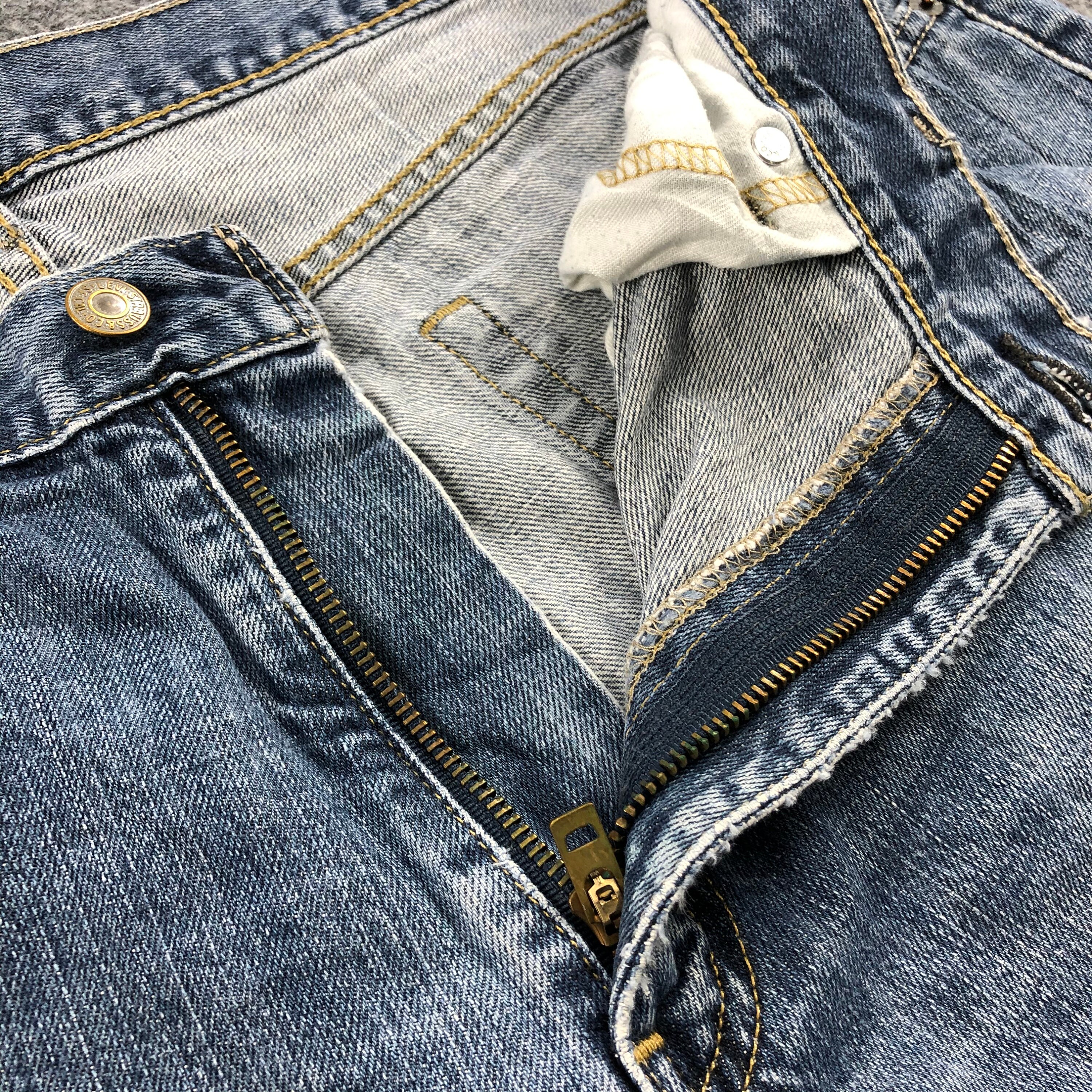 Vintage Levis 559 Jeans Levi's Faded Blue Jeans Distressed