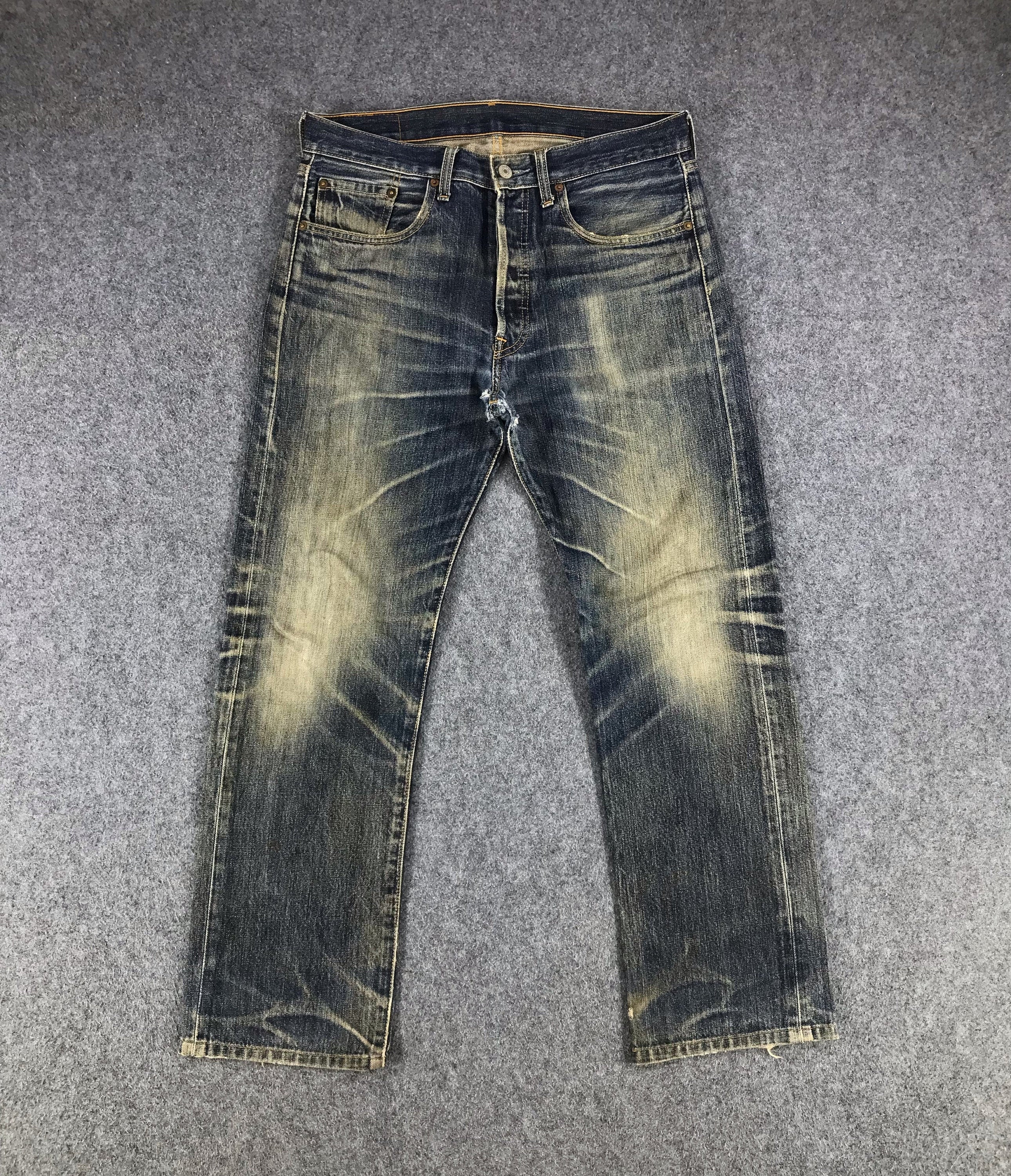 Size 33x29 Vintage Levis 501 Jeans 