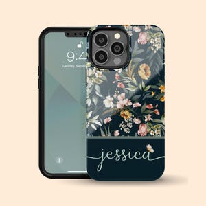 カスタムネーム フローラル iPhone 16+ ケース、キュートでガーリーなパーソナライズネーム iPhone 15 Pro Max、14、13 Mini、12、11、X/XS、XR、8、Galaxy S24 S23