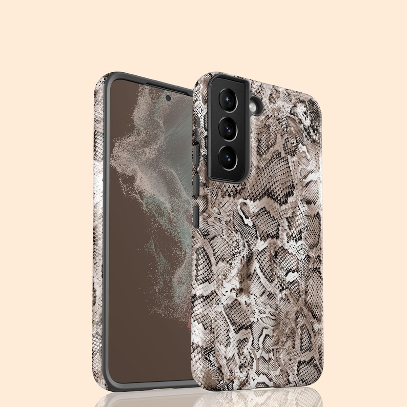 a phone case with a snake skin pattern