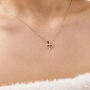 Minimalist Heart Necklace with Stone, 14K Solid Gold Heart Pendant, Mother's Day Gift, Anniversary Gift