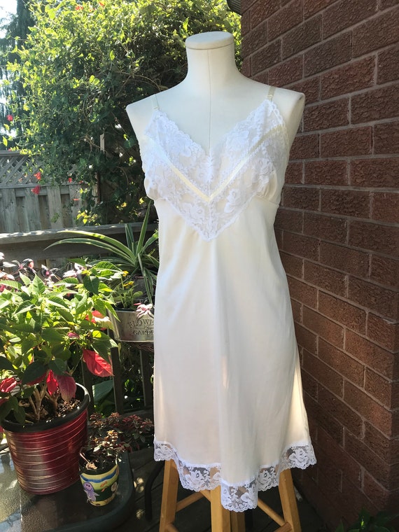 Vintage Ivory Lingerie Slip. with Lace Bodice and… - image 1